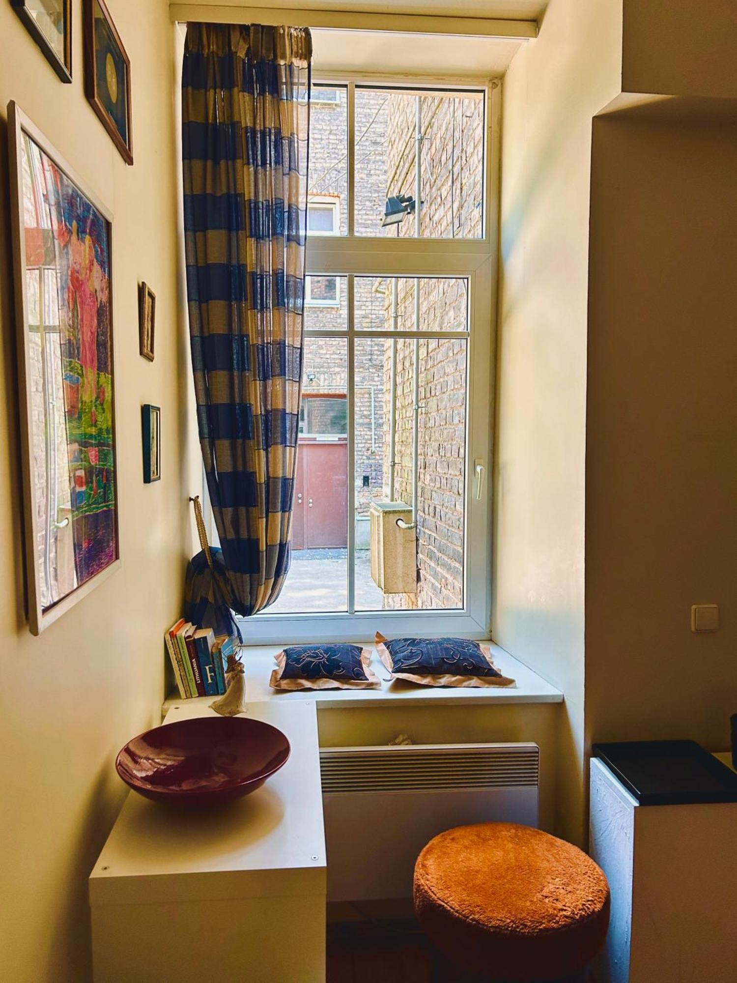 Guest Room In Old Town วิลนีอุส ภายนอก รูปภาพ